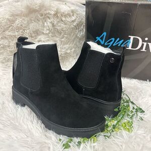 Aquadiva Women's Alesse Water Resistant Black Suede Chelsea Boots sz 37M/ 6.5 US